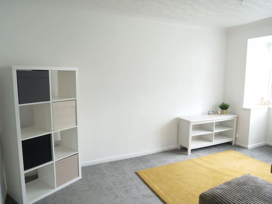 Cosy Four Bed Property With En-Suite Near To Nec Birmingham Airport And The City エクステリア 写真